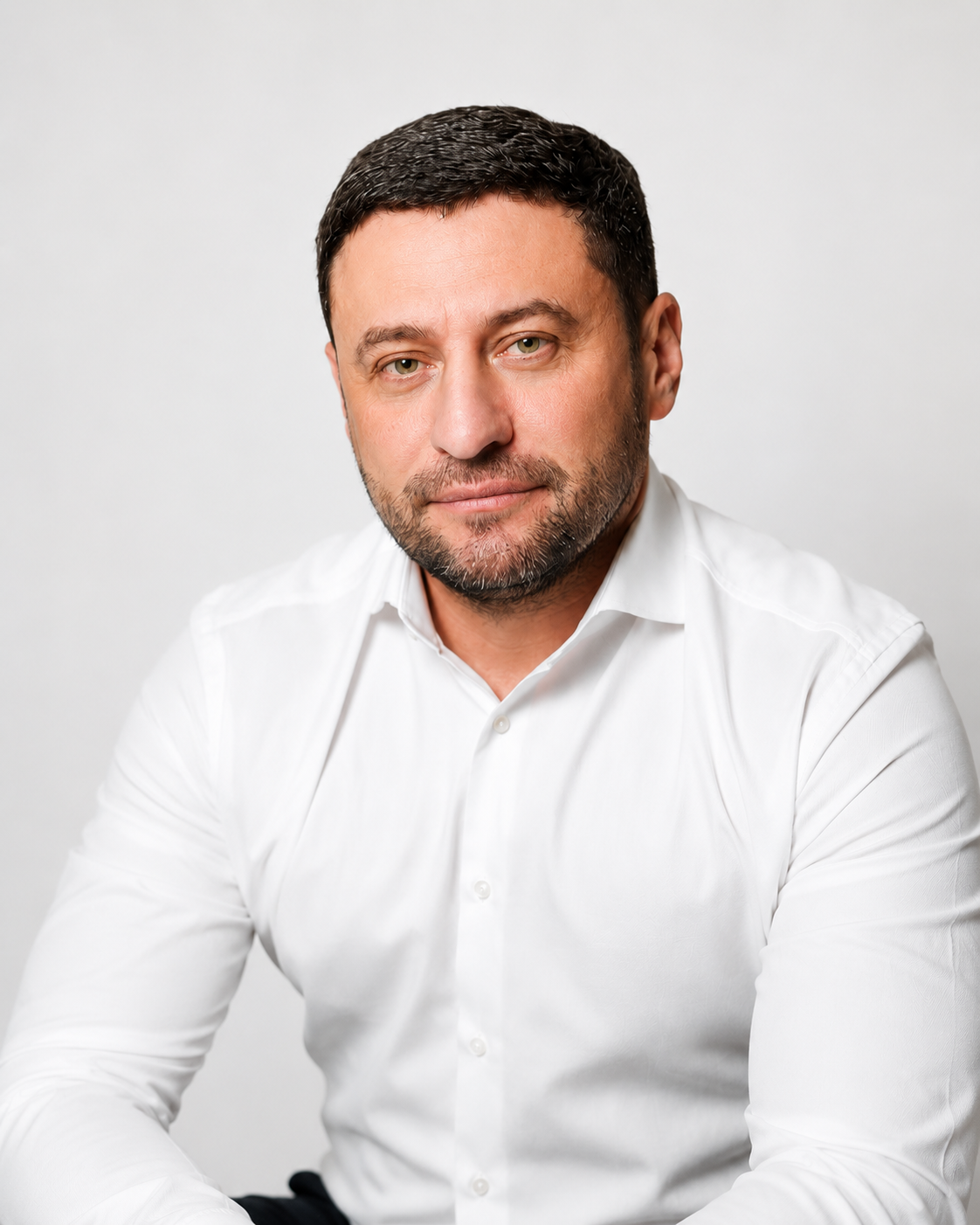 Роман Любін